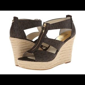 Michael Kors Damita Wedge Sandal Size: 7